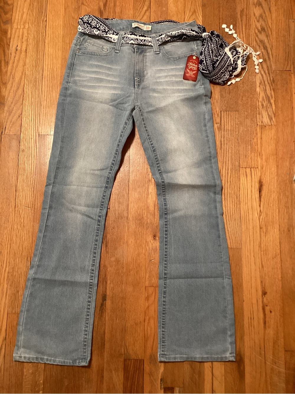 Faded Glory Light Blue Bootcut Jeans with Patterned Fringe Scarf Belt NWT W 8